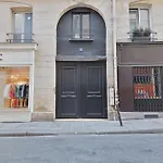 Studio Quartier Saint Michel Notre Dame Free Netflix